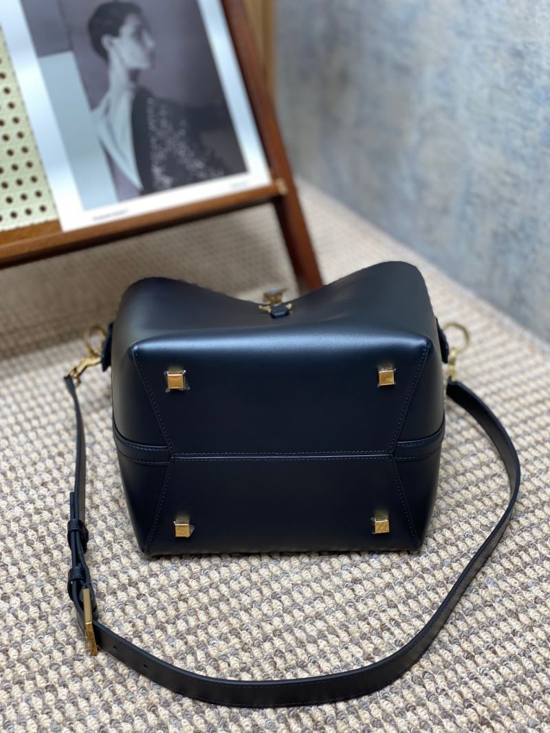 Y51 bucket bags